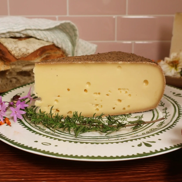 Tomme au Genévrier